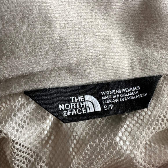 North Face Shell Jacket - Picture 3 of 3